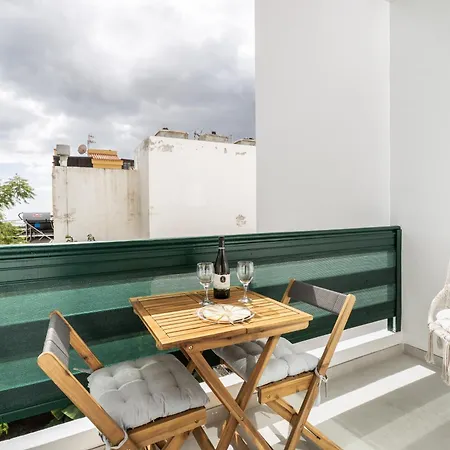 Sunlit Modern Apartamento *